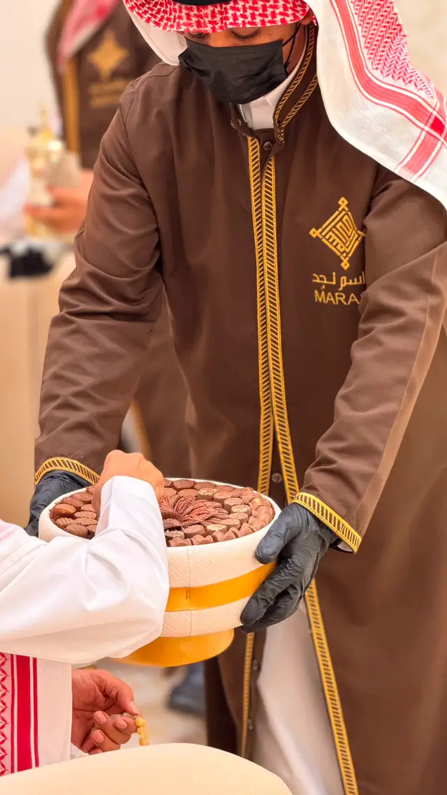 قهوجي وصبابين الرياض